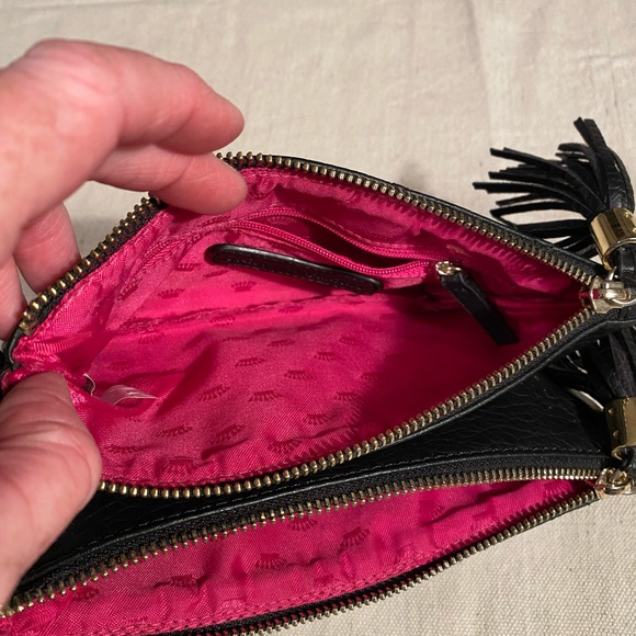Juicy Couture black double zippered clutch. - Picture 4 of 8